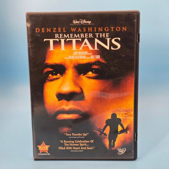 Lot of 2 Football DVDs – Remember the Titans & Year of the Bull - Picture 2 of 5